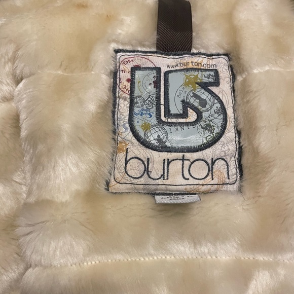 Burton womens brown fur-lined snowboard jacket- medium - Picture 6 of 10